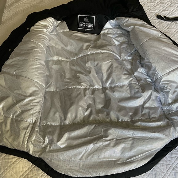 Boys black medium admiral winter coat. - Picture 4 of 9